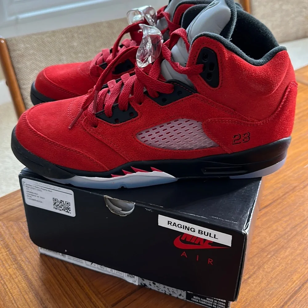 Brand New Retro GS Raging Bull Jordan’s - Picture 1 of 10